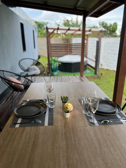 Residence Morphee - Chaleureux Avec Jacuzzi Remire-Montjoly Exterior foto